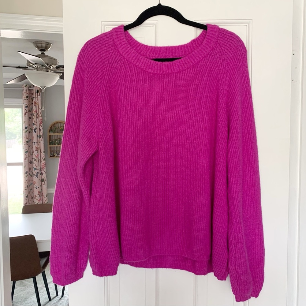 Tahari Vibrant Pink Crew Neck Sweater